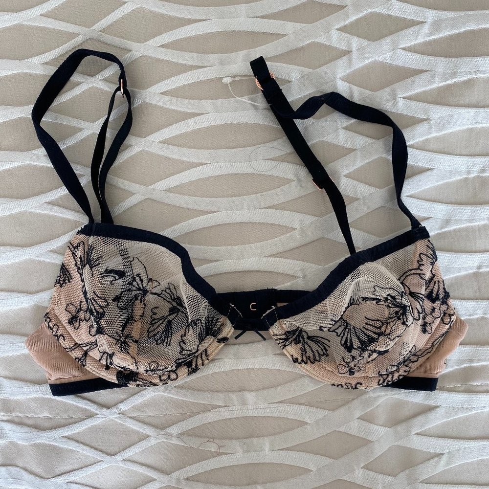 Calvin Klein Bra 32A
